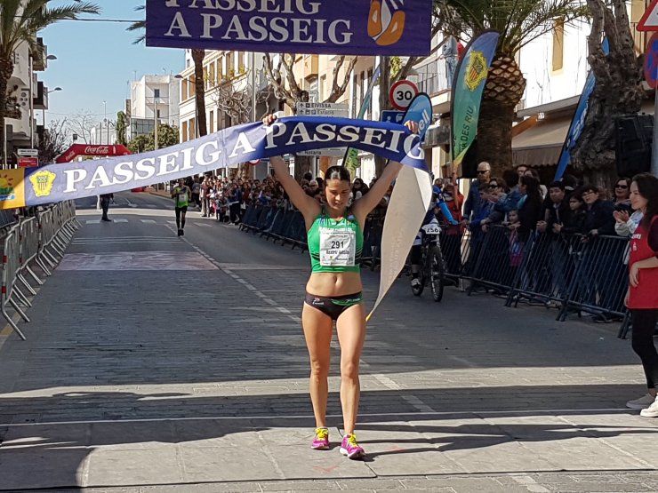 passeig a passeig facebook page