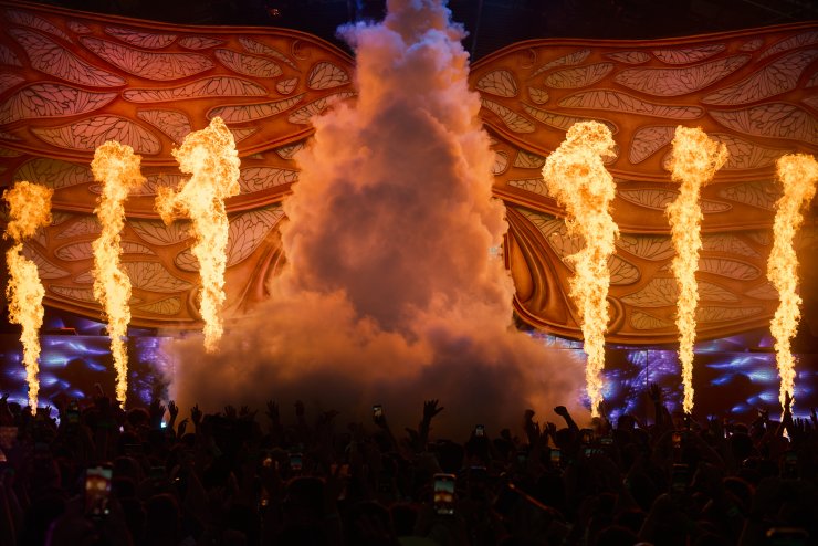 Tomorrowland presents Dimitri Vegas & Like Mike | Ushuaïa