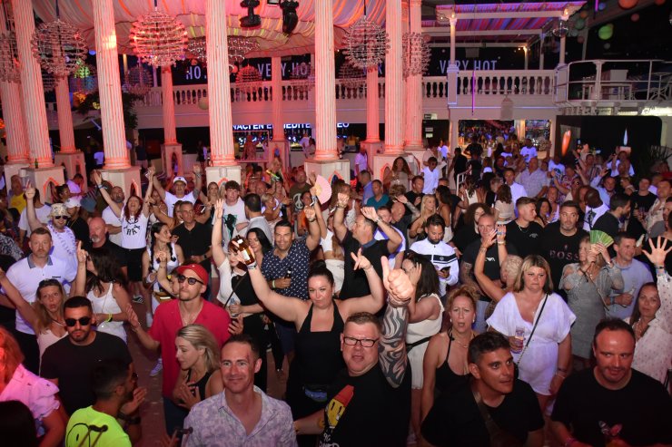 Slip Back In Time presents Old Skool Ibiza - Eden - Info, DJ listings