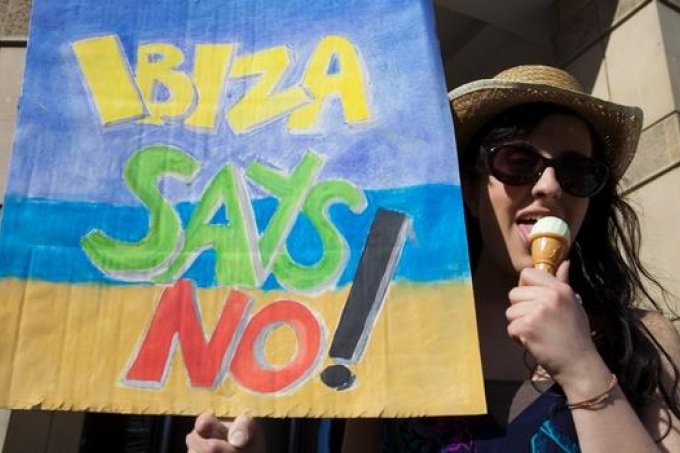 Ibiza says NO! by Greenpeace