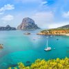 Il Nobu Hotel Ibiza Bay accoglie i residenti delle Baleari con una generosa offerta di aprile