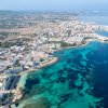 Wie man in und um die Bucht von San Antonio, Ibiza übernachten kann: luxuriös bis Budget